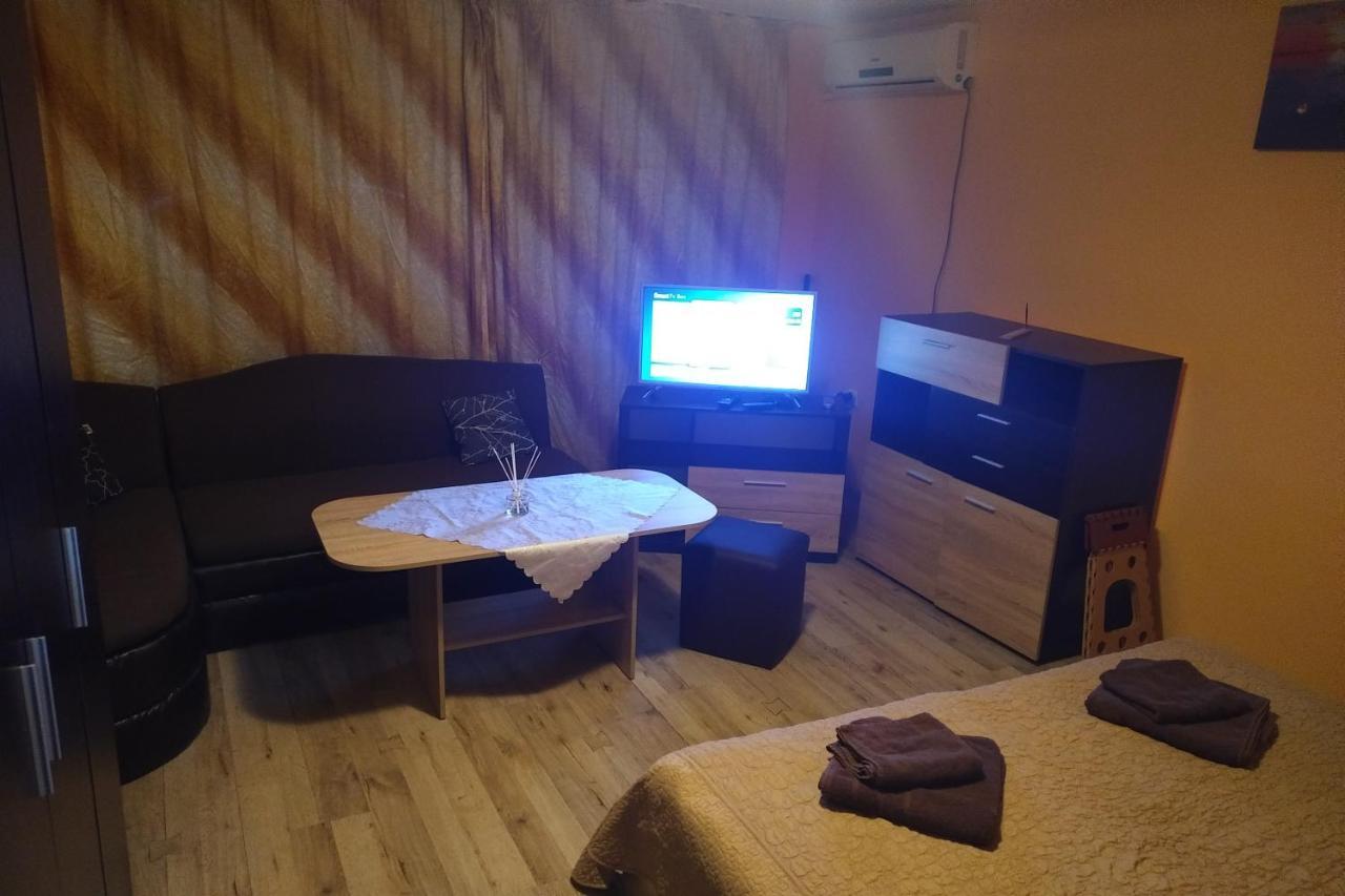 וארנה Apartament Edelvais מראה חיצוני תמונה
